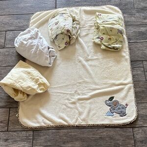 Lambs & Ivy blanket, 2 crib sheets, 2 changing pad covers